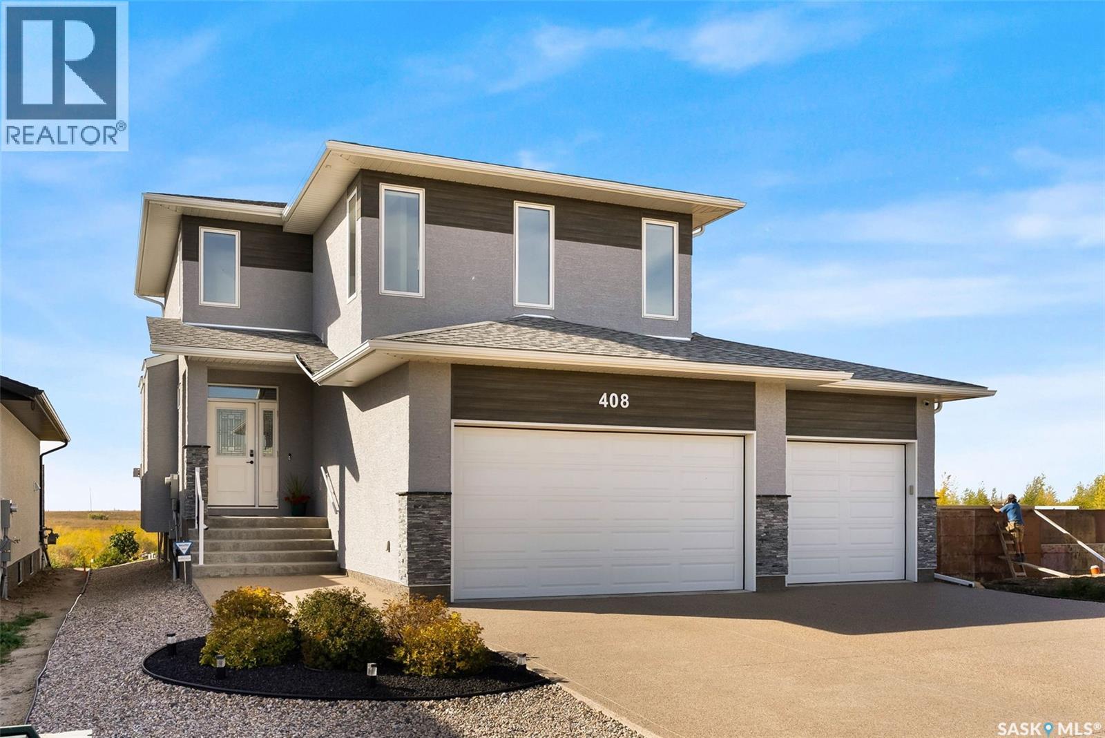 408 Hillside Dr, Pilot Butte, SK S0G 3Z0