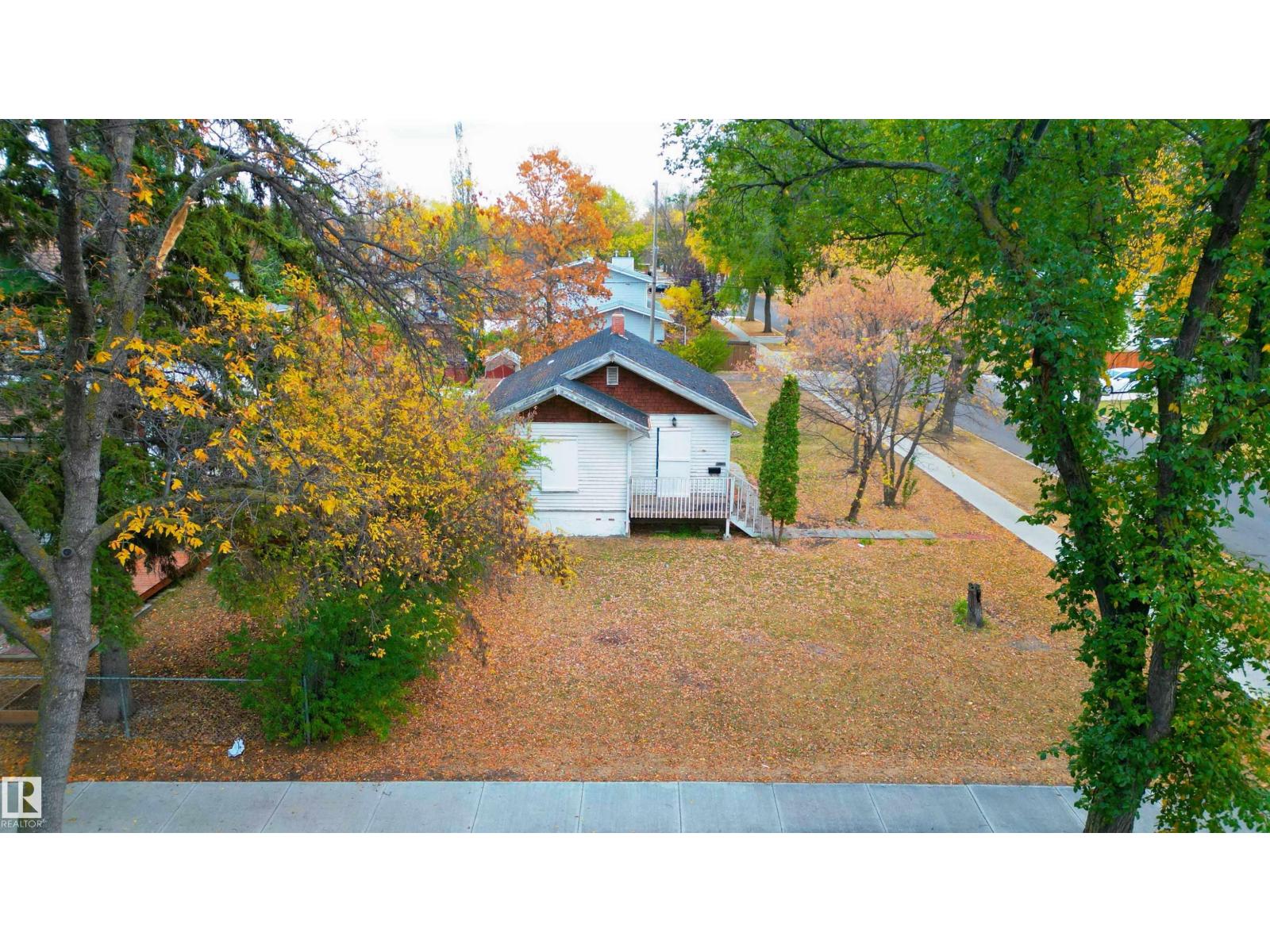 88 St Nw Unit 12001, Edmonton, AB T5B 3S3