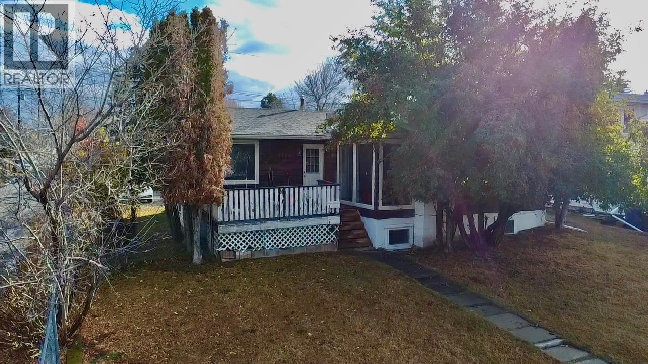 1108 2 Avenue South, Cranbrook, BC V1C 2B3