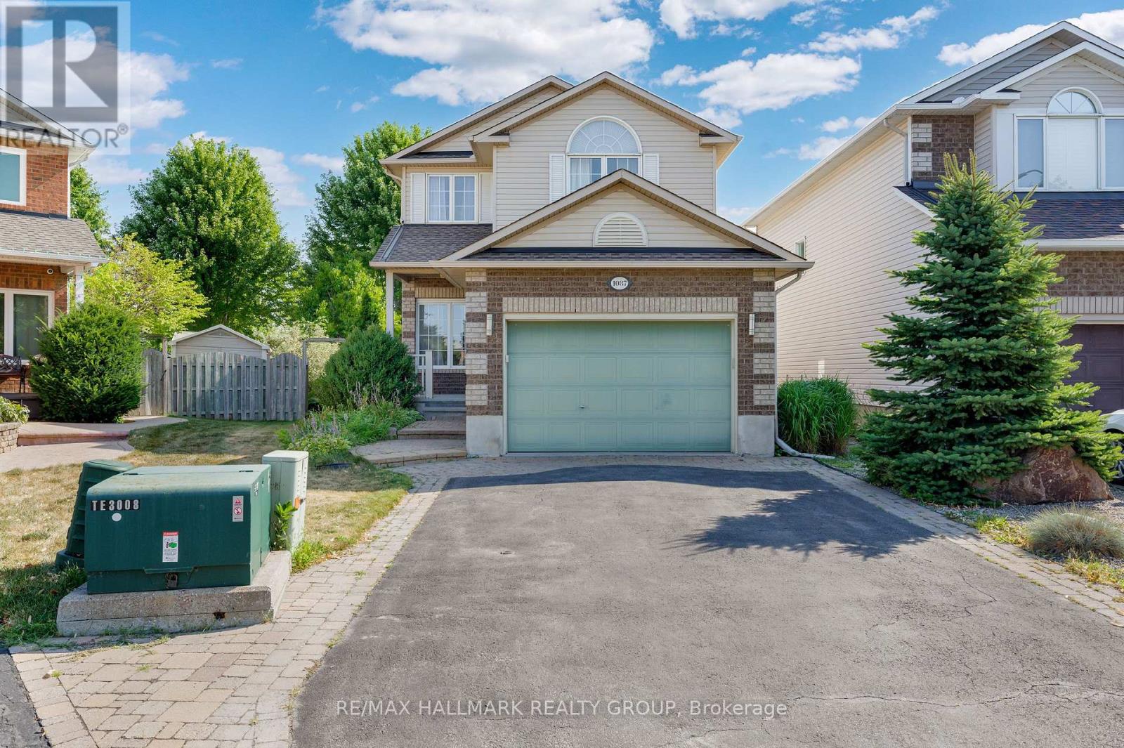 1087 Rocky Harbour Cres, Ottawa, ON K1V 1V4