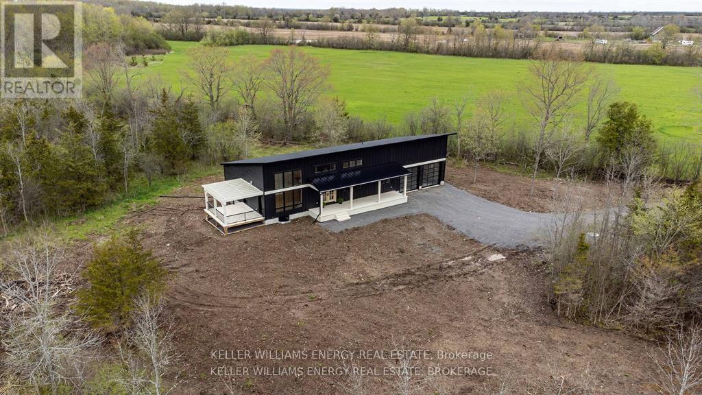 1032 Burr Rd, Prince Edward County Hillier Ward, ON K0K 1A0