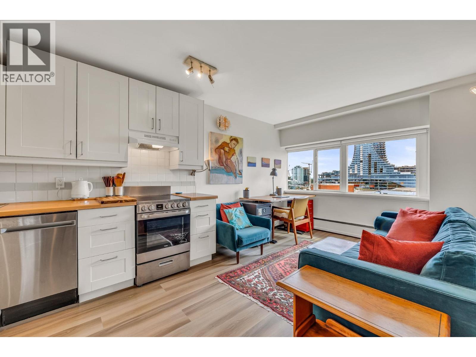 6026 Tisdall Street Unit 701, Vancouver, BC V5Z 3N2