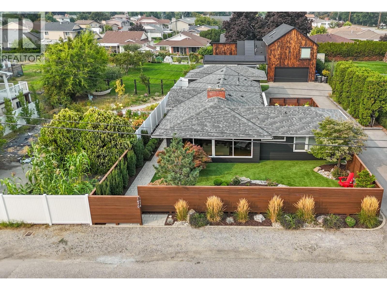 1470 Guisachan Pl, Kelowna, BC V1Y 7X7