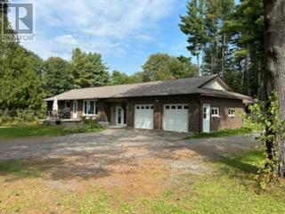 5 William St, Bracebridge, ON P1L 0A1