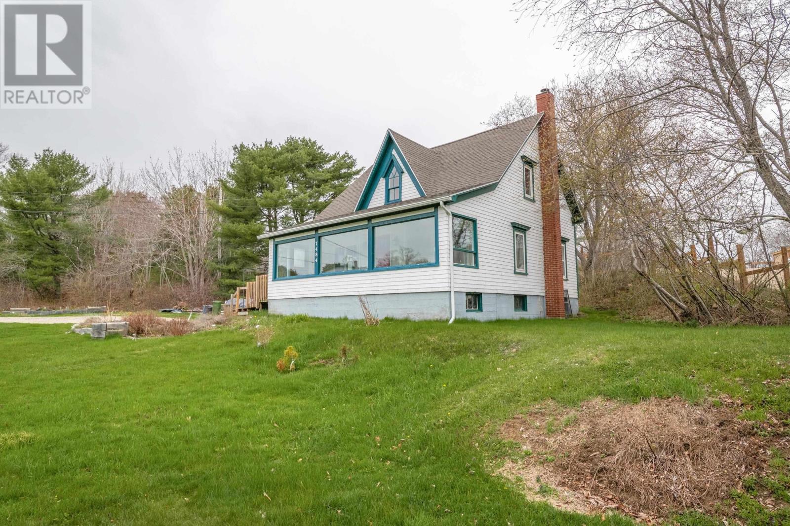 7484 Highway 3, Martins River, NS B0J 2E0