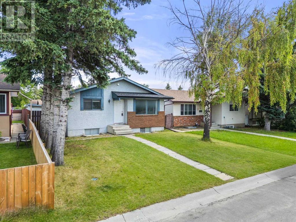67 Fallswater Rd NE, Calgary, AB T3J 1B2