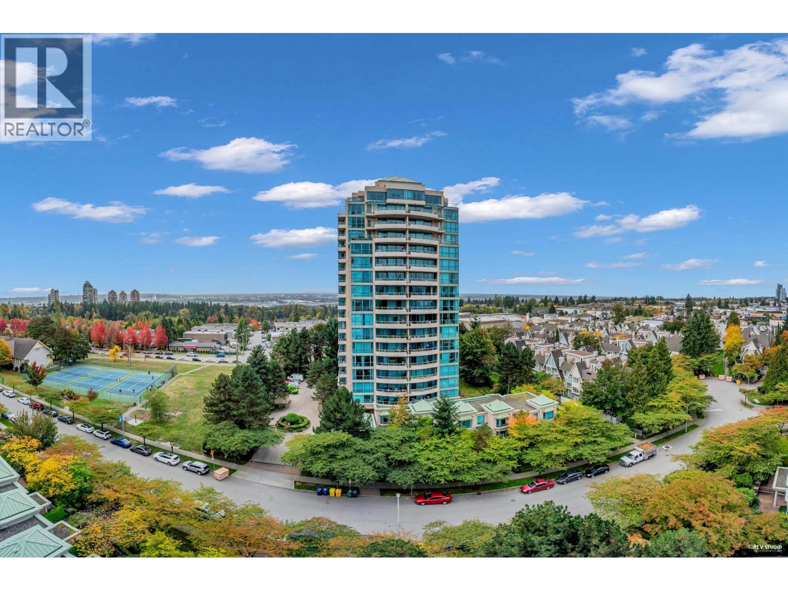 6611 Southoaks Crescent Unit 1104, Burnaby, BC V5E 4L5
