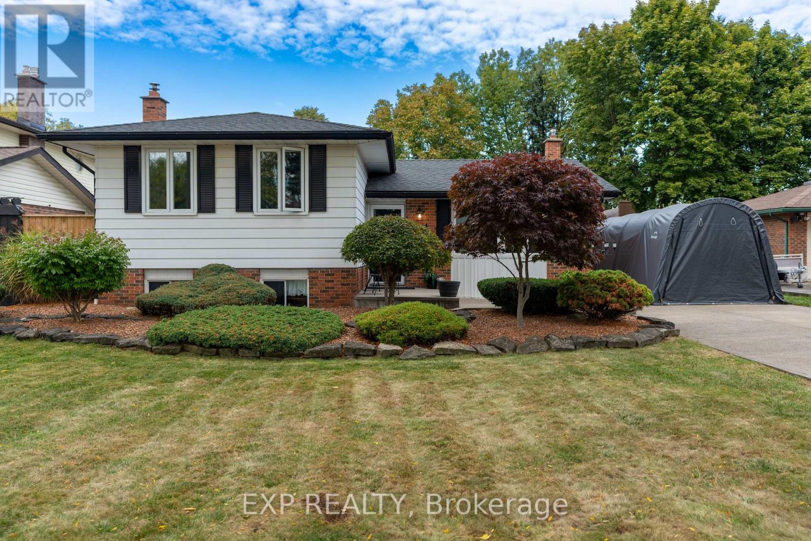 7141 Rosseau Pl, Niagara Falls, ON L2J 3V1