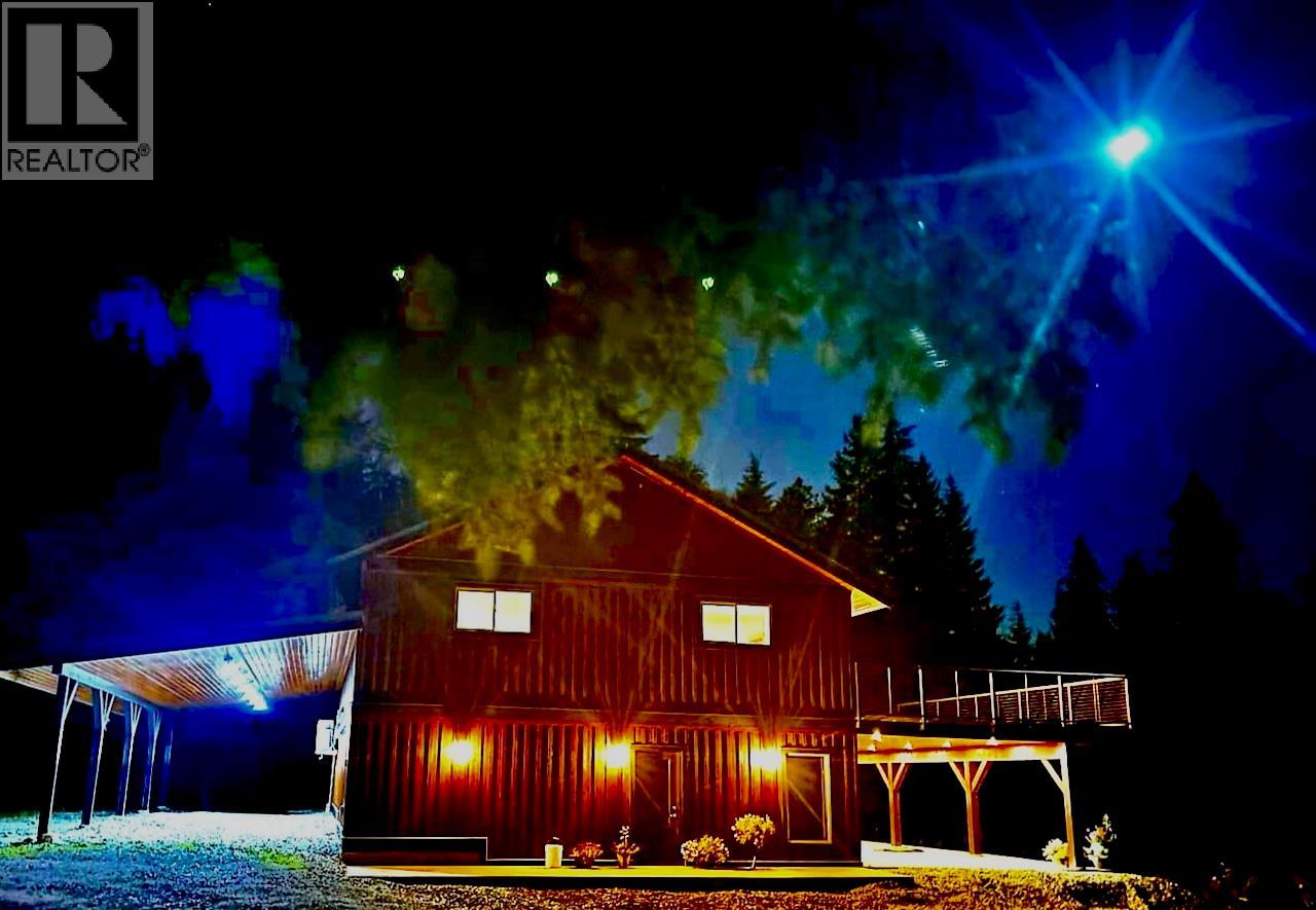 4141 Meadow Creek Rd, Celista, BC V0E 1M6