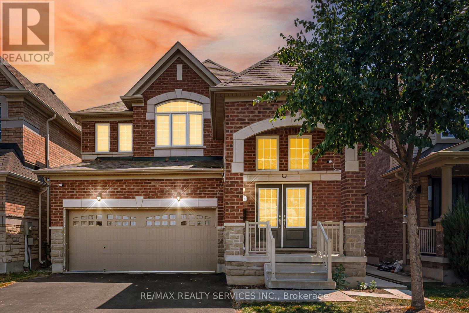 97 Fawnridge Rd, Caledon, ON L7C 4B9
