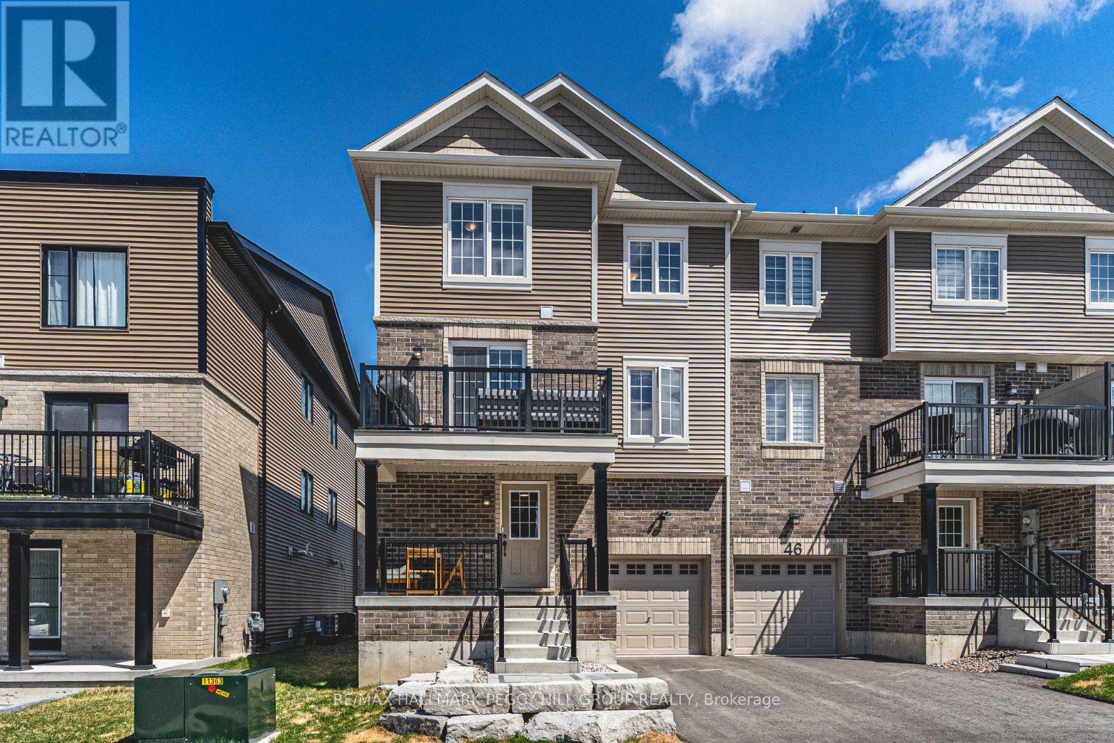 48 Hay Ln, Barrie, ON L9J 0T8