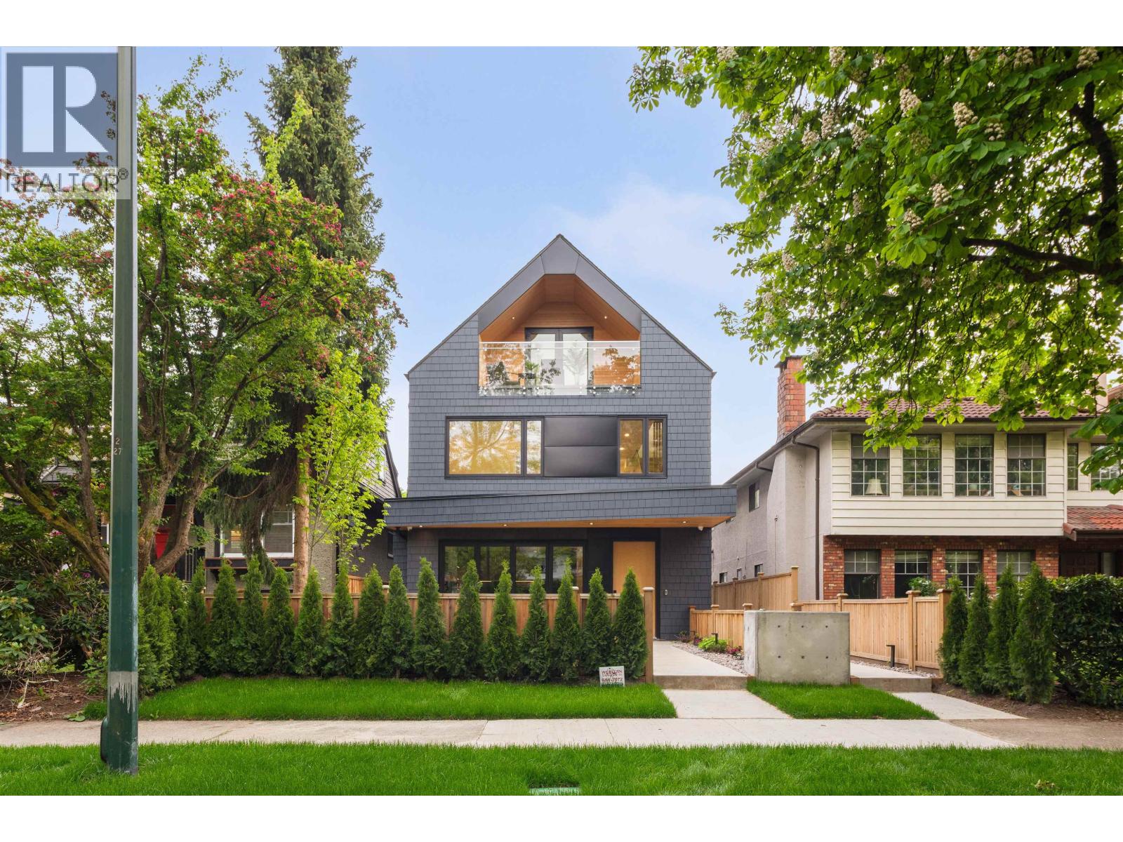 2764 W 14th Avenue Unit 1, Vancouver, BC V6K 2X2