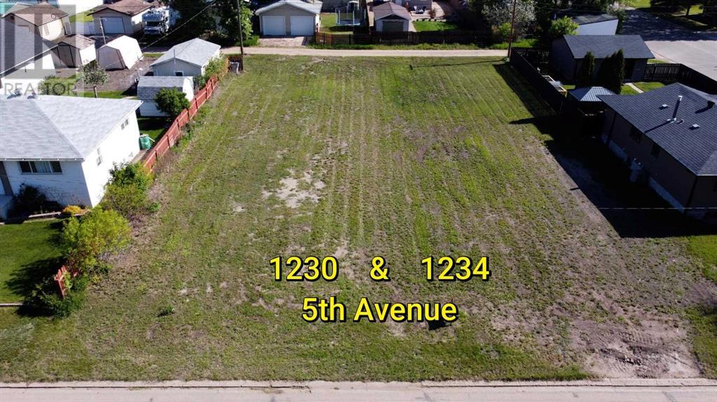 1230 1234 5 Ave, Wainwright, AB T9W 1L8