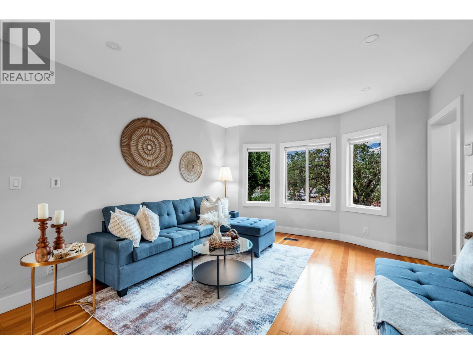 3403 Carolina St, Vancouver, BC V5V 4B3