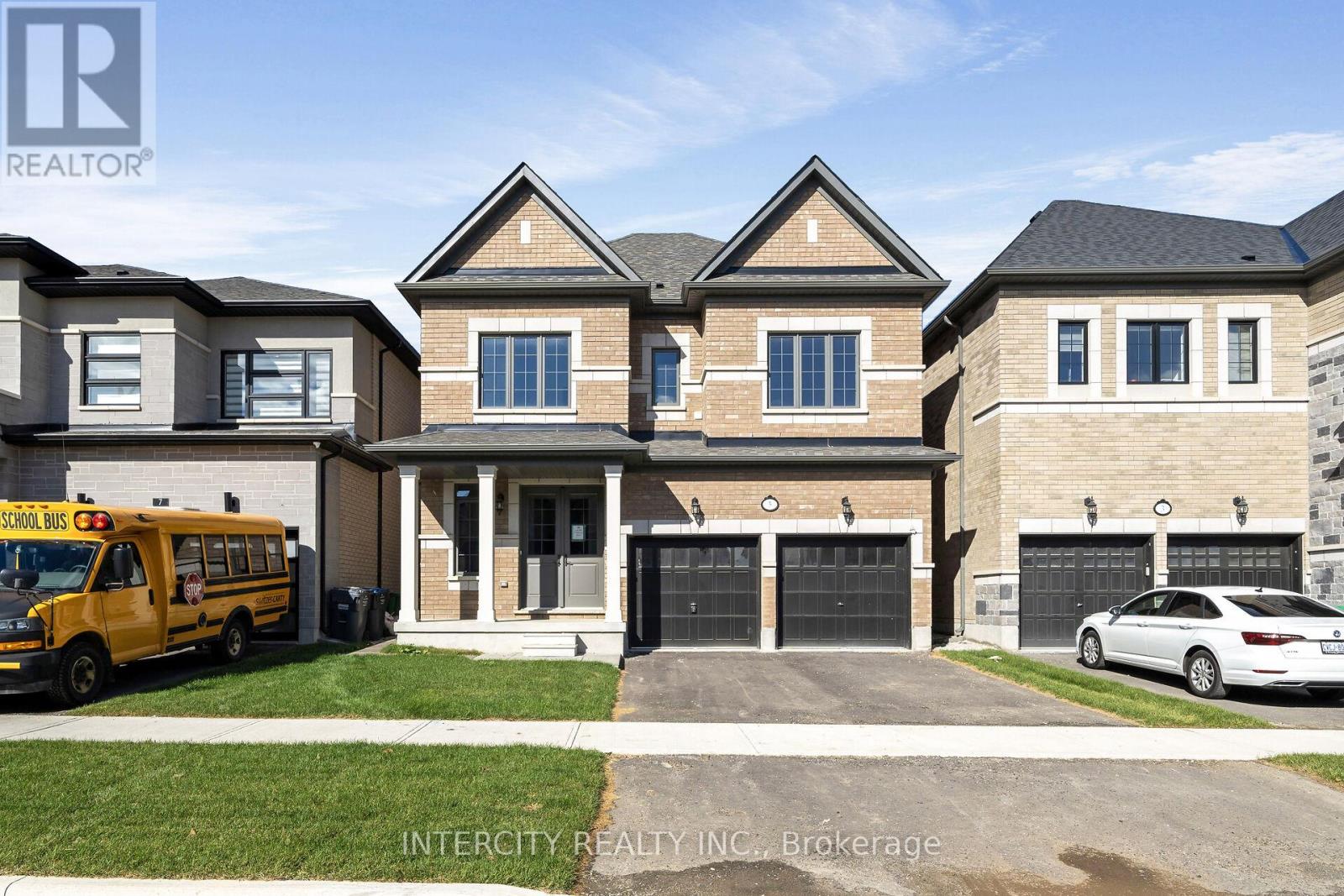 5 Kessler Dr, Brampton Sandringham-wellington North, ON L6R 4G2