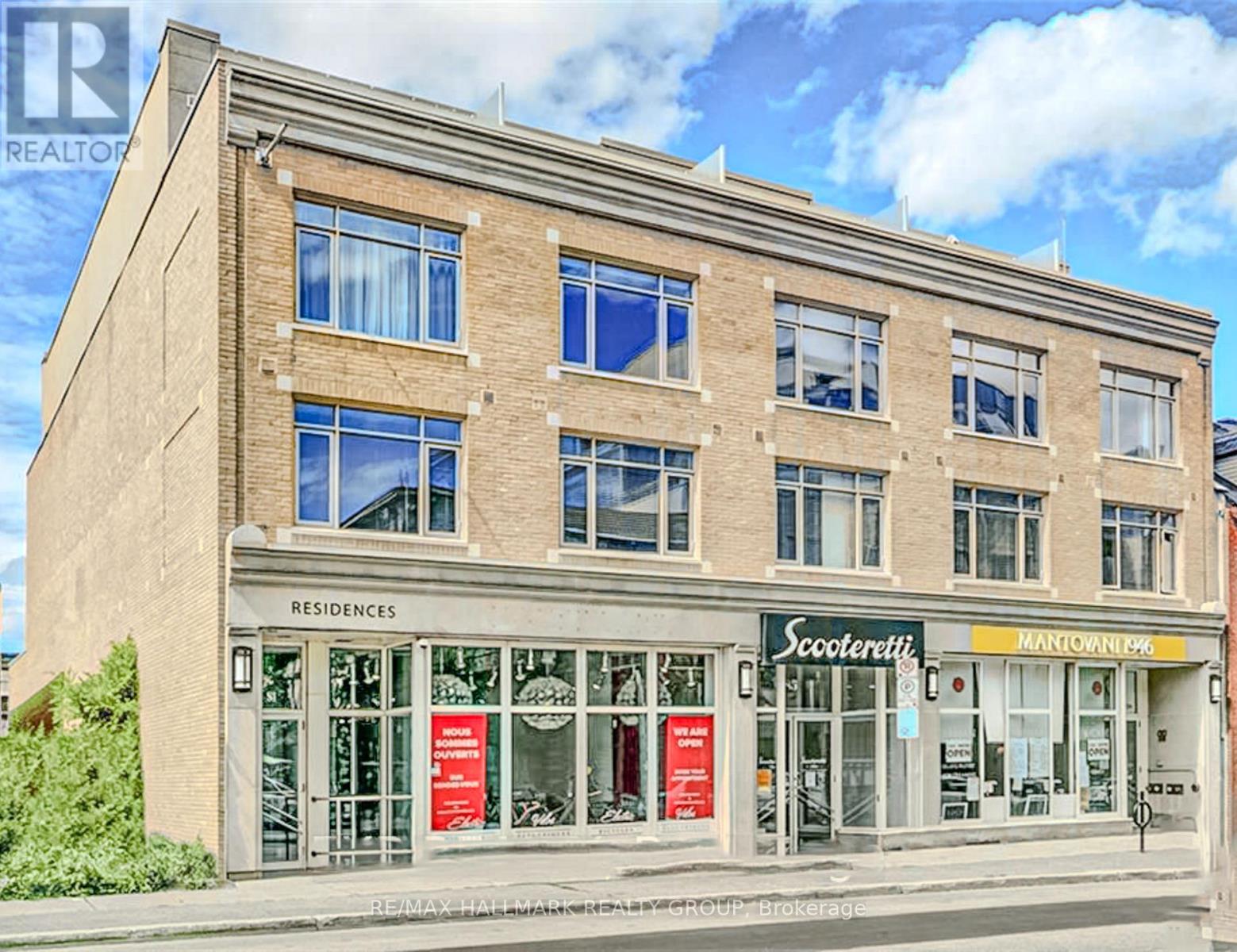 11 202 St Patrick St, Ottawa, ON K1N 5K3