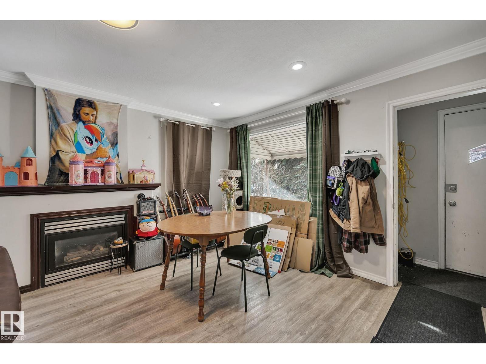 104 St Nw Unit 12235, Edmonton, AB T5G 2L7