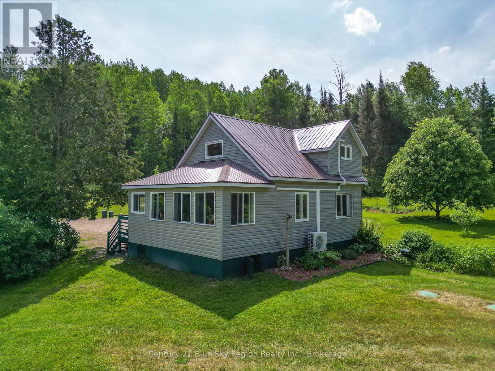 30 Pautois Rd, Calvin, ON P0H 1V0