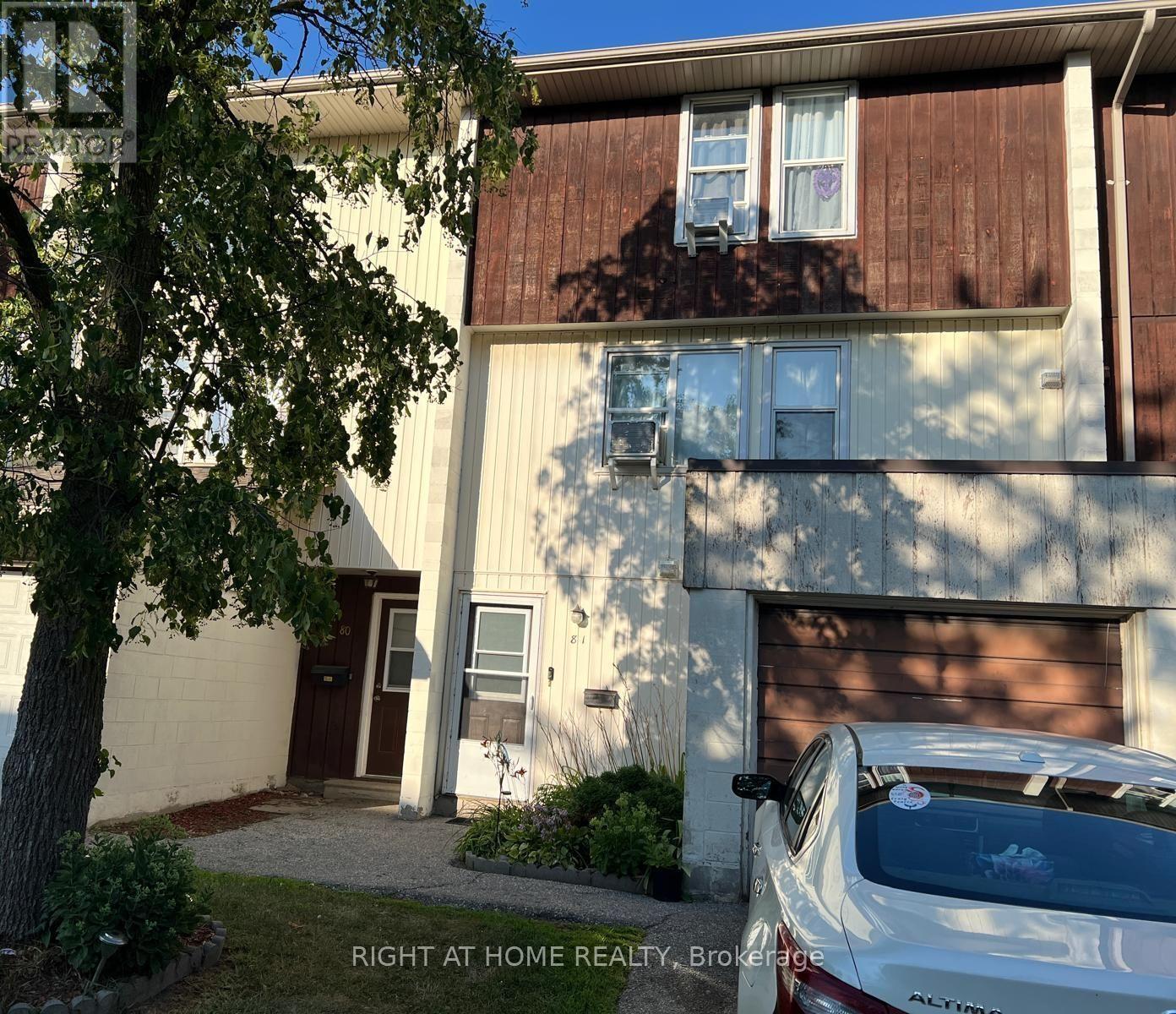81 135 Chalmers St S, Cambridge, ON N1R 6M2