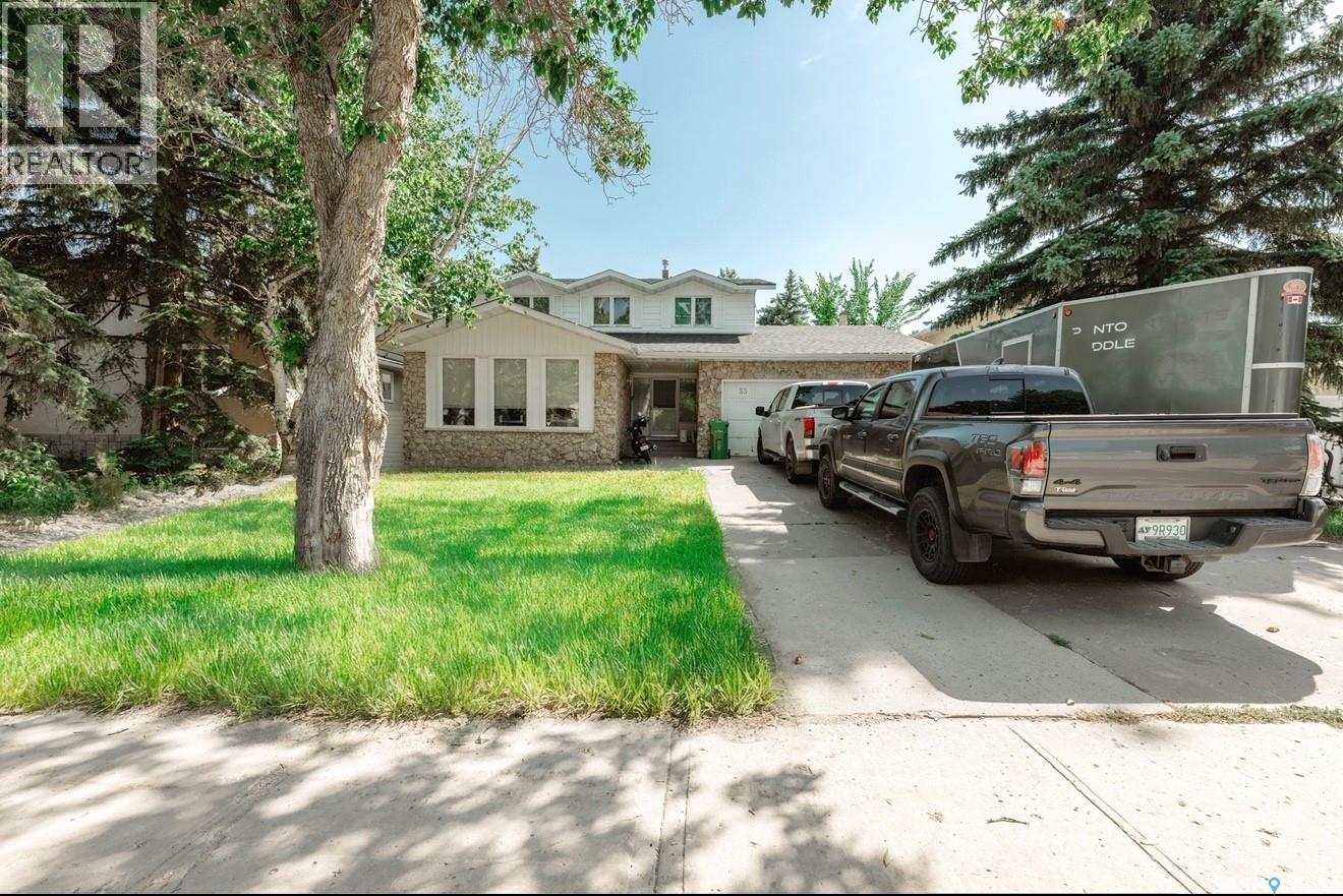 55 University Park Dr, Regina, SK S4V 0E1