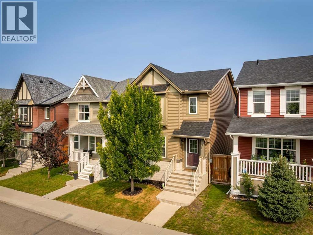 44 Evansborough Common NW, Calgary, AB T3P 0M6