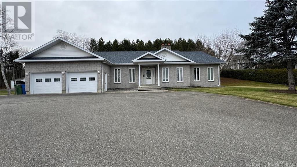 5 Ryan Ln, Grand-saultgrand Falls, NB E3Z 2Z5