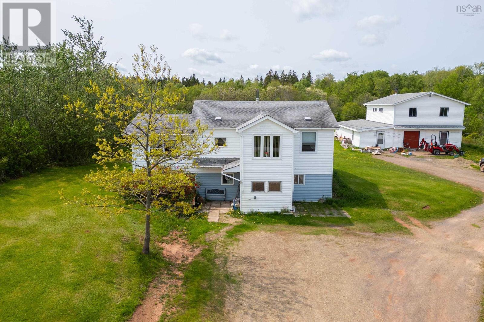 4742 Highway 366, Amherst, NS B4H 3X9