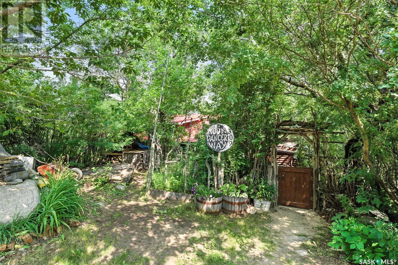 309 Evenson Ave, Manitou Beach, SK S0K 4T1