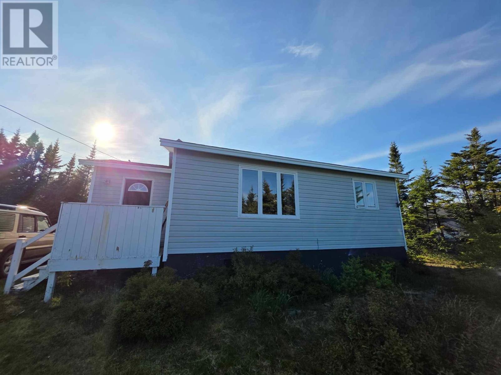 1 Main Rd, North Harbour, NL A0B 1M0