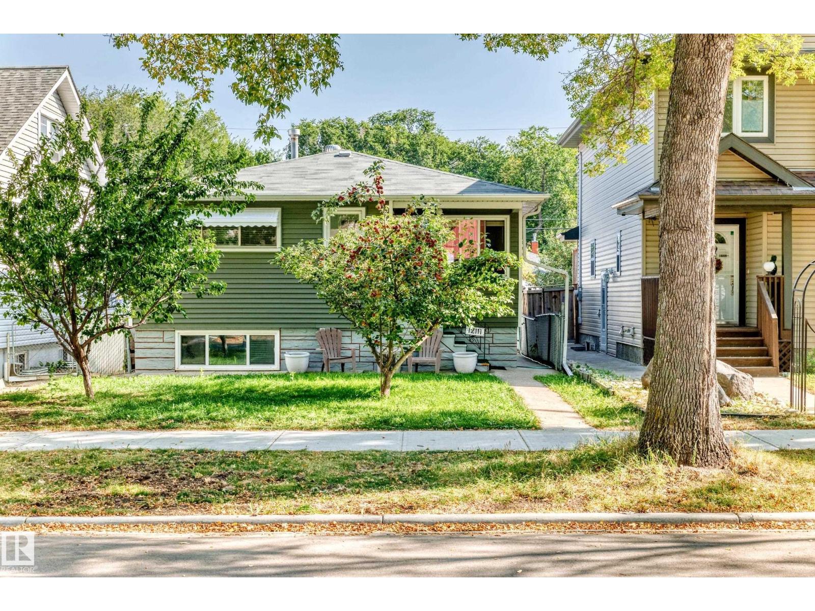 92 St Nw Unit 12111, Edmonton, AB T5G 1B1