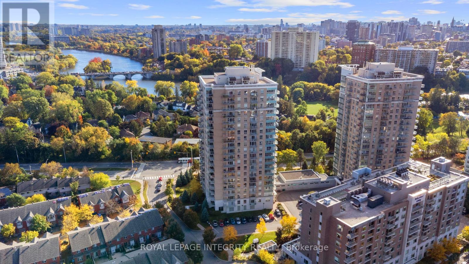 1208 90 Landry St, Ottawa, ON K1L 0A9