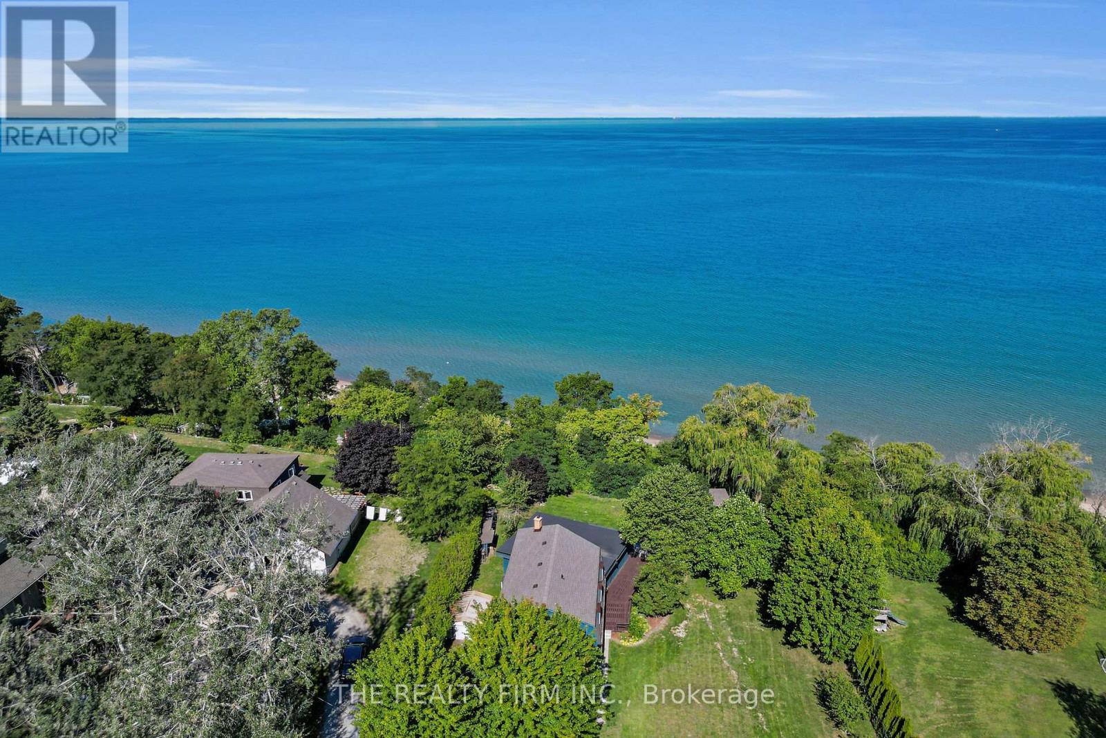 3692 Beverly Gln, Plympton-Wyoming, ON N0N 1E0