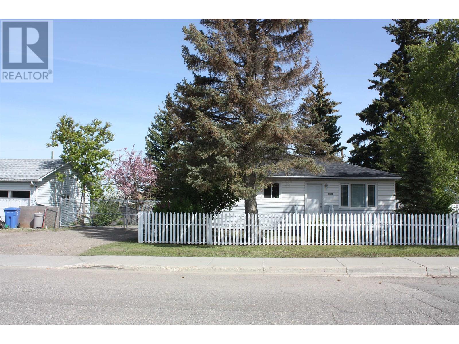 115 Avenue Unit 9004, Fort St. John, BC V1J 2X8