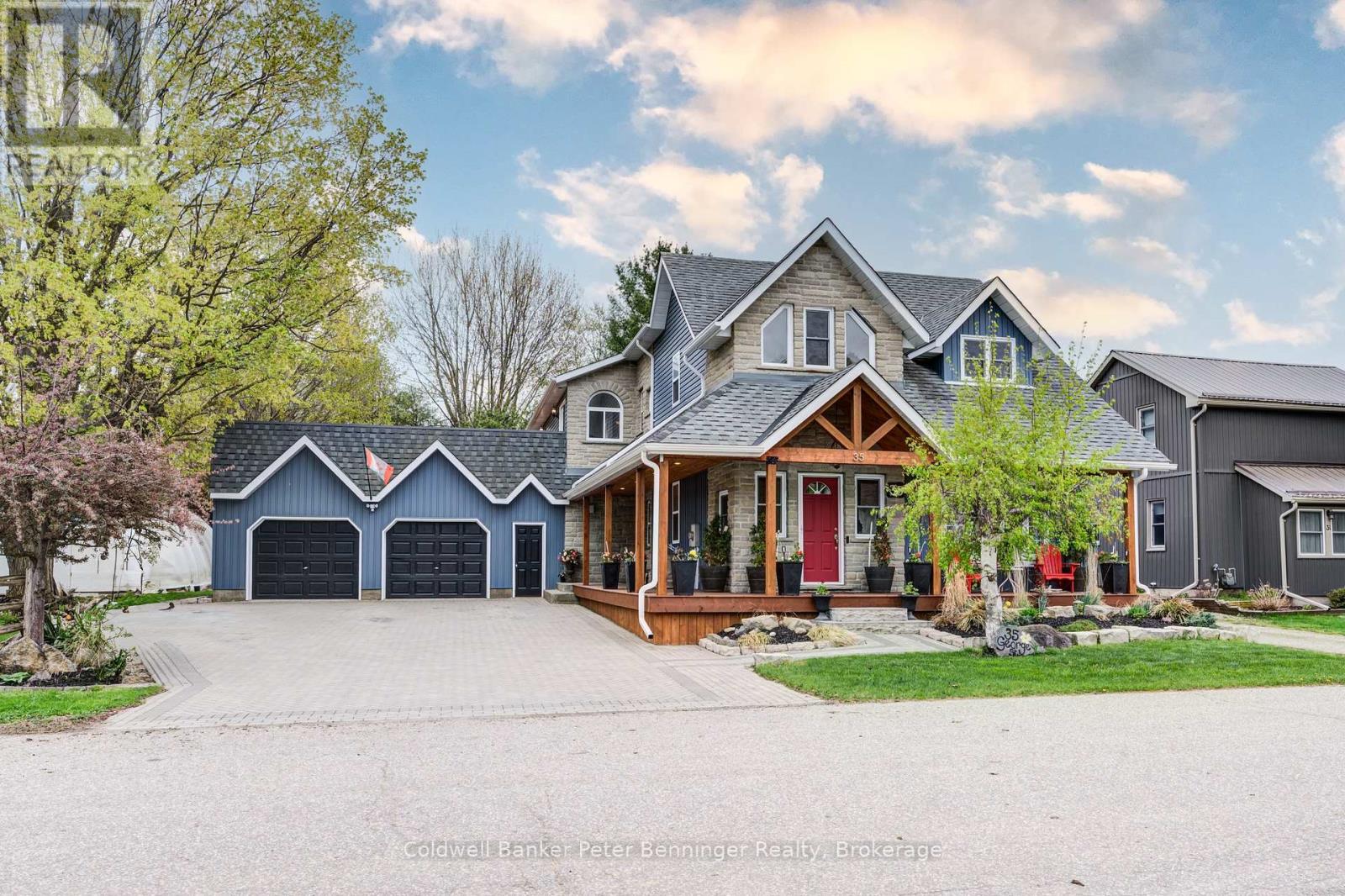 35 George St, Blandford-Blenheim, ON N0J 1B0