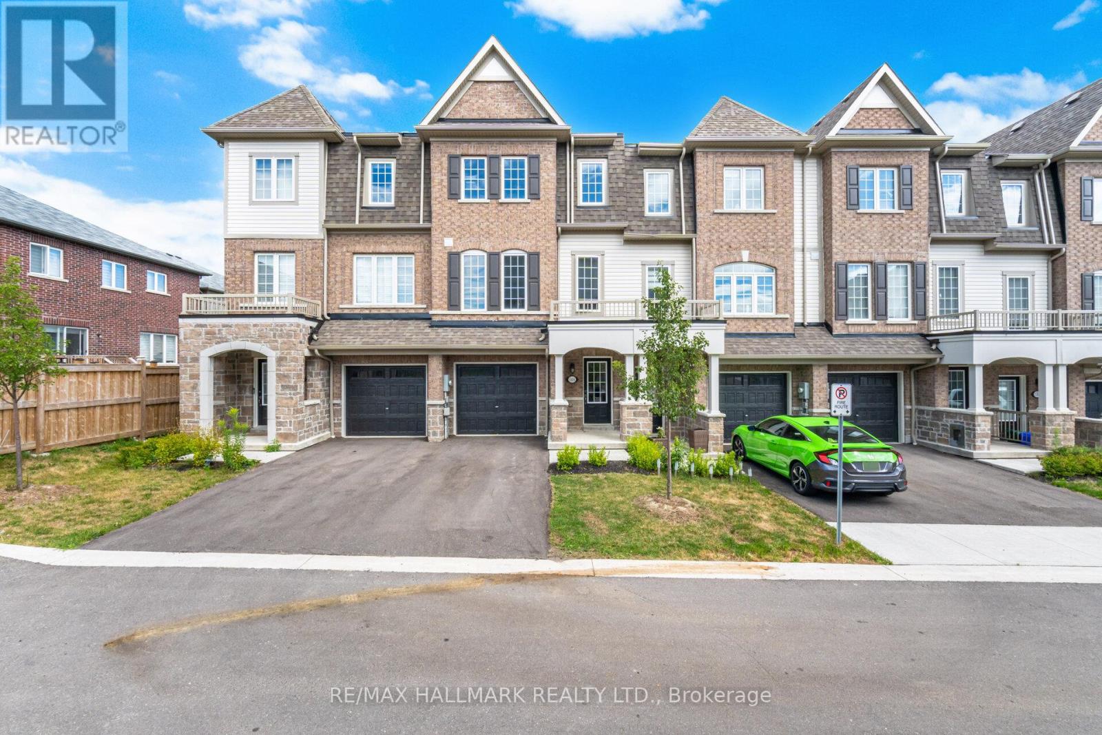 148 Honey Crisp Ln, Clarington Bowmanville, ON L1C 7H7