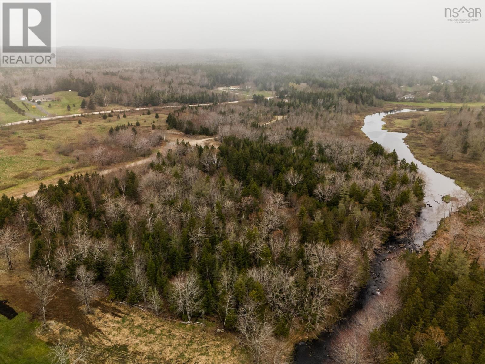 12 Homecrest Ter, Pleasant Valley, NS B5A 0G8