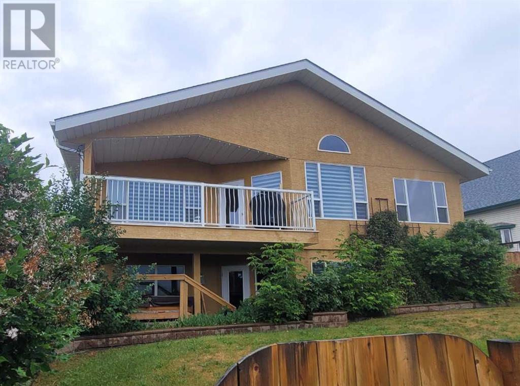 90 Street Unit 10606, Peace River, AB T8S 1P1