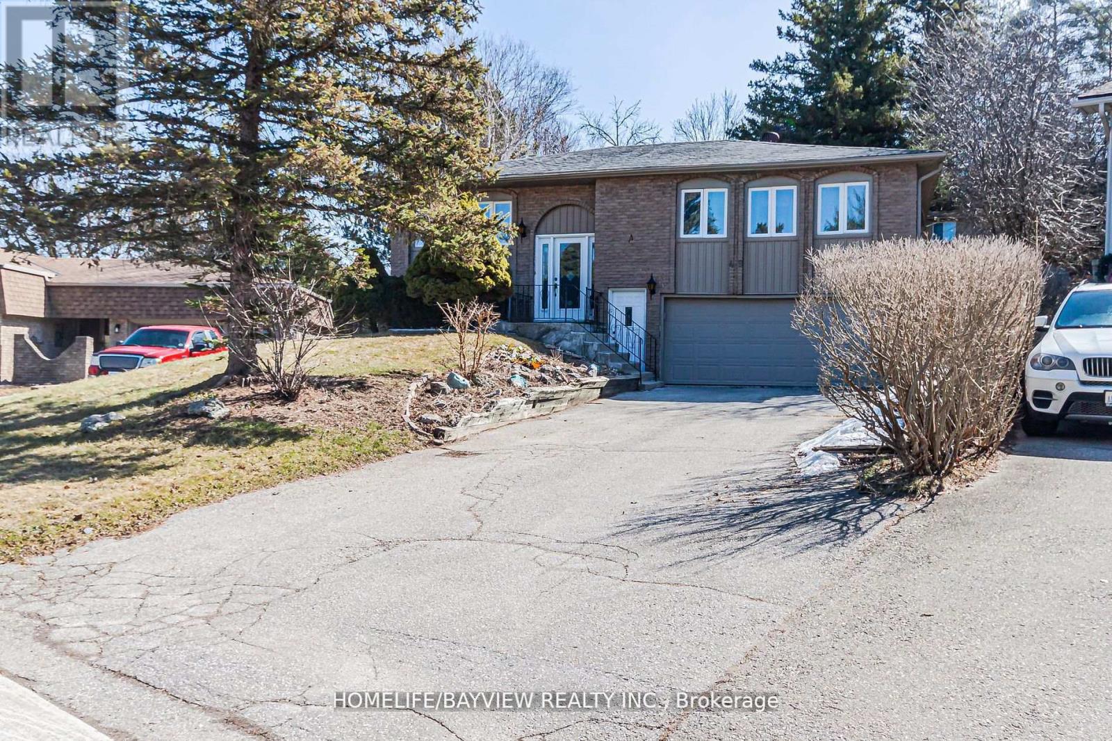 49 Hilltop Ct, Caledon, ON L7E 2P8