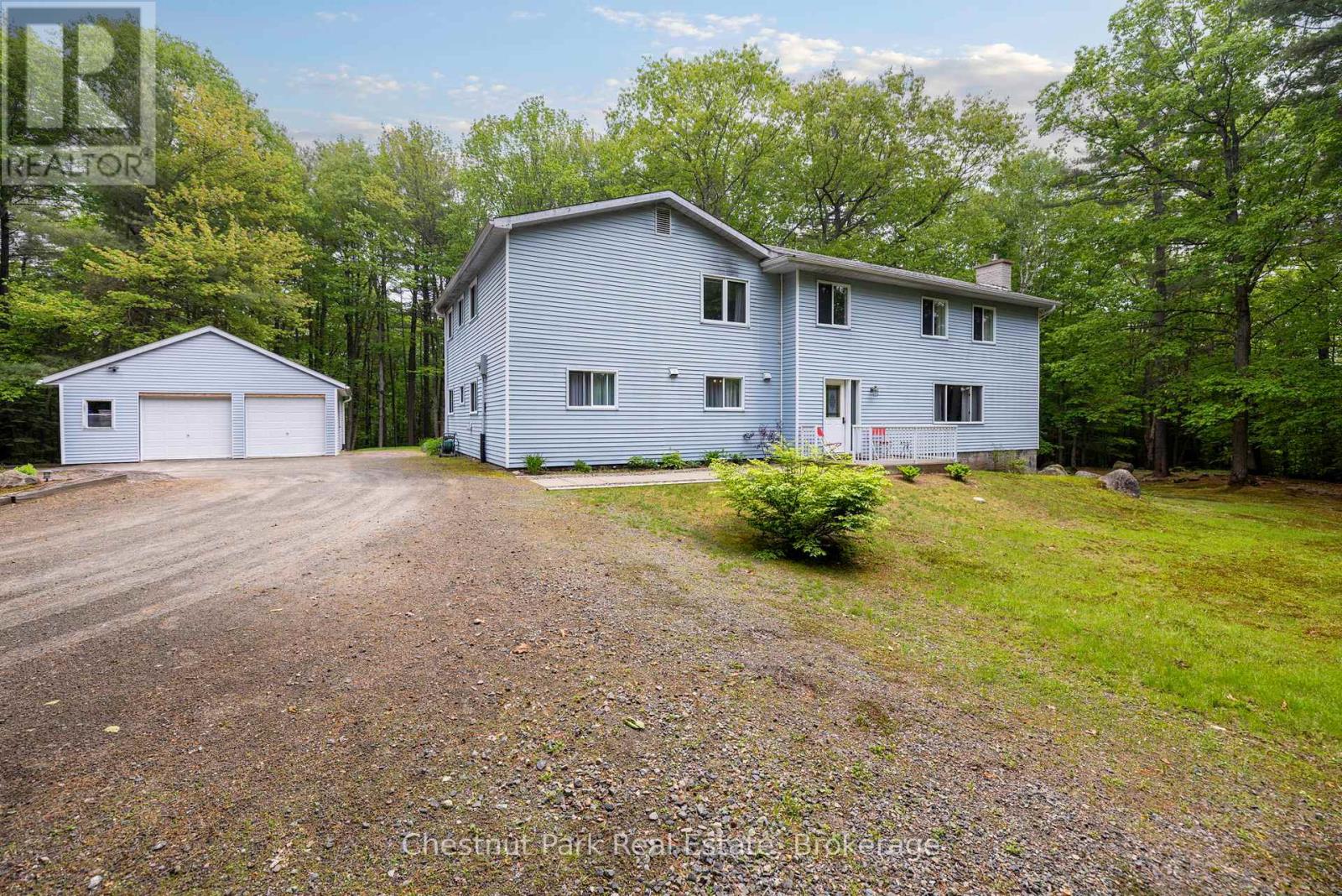 3711 Brunel Rd, Lake of Bays, ON P0B 1A0
