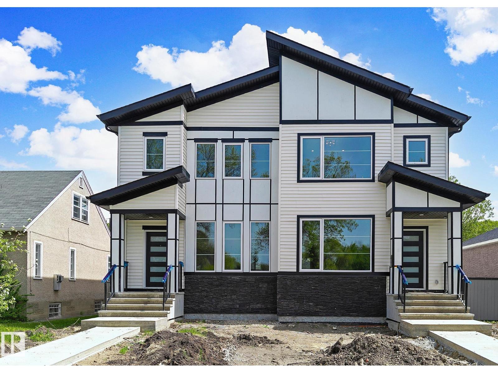 11633 St Albert Tr NW, Edmonton, AB T5M 3L6