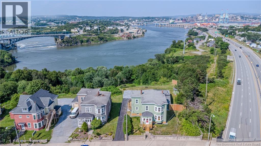 357 Lancaster Ave, Saint John, NB E2M 2L3