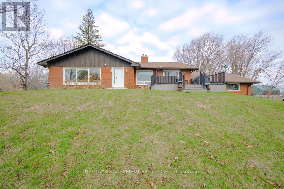 491 Highway 5, Hamilton, ON L9H 5E2
