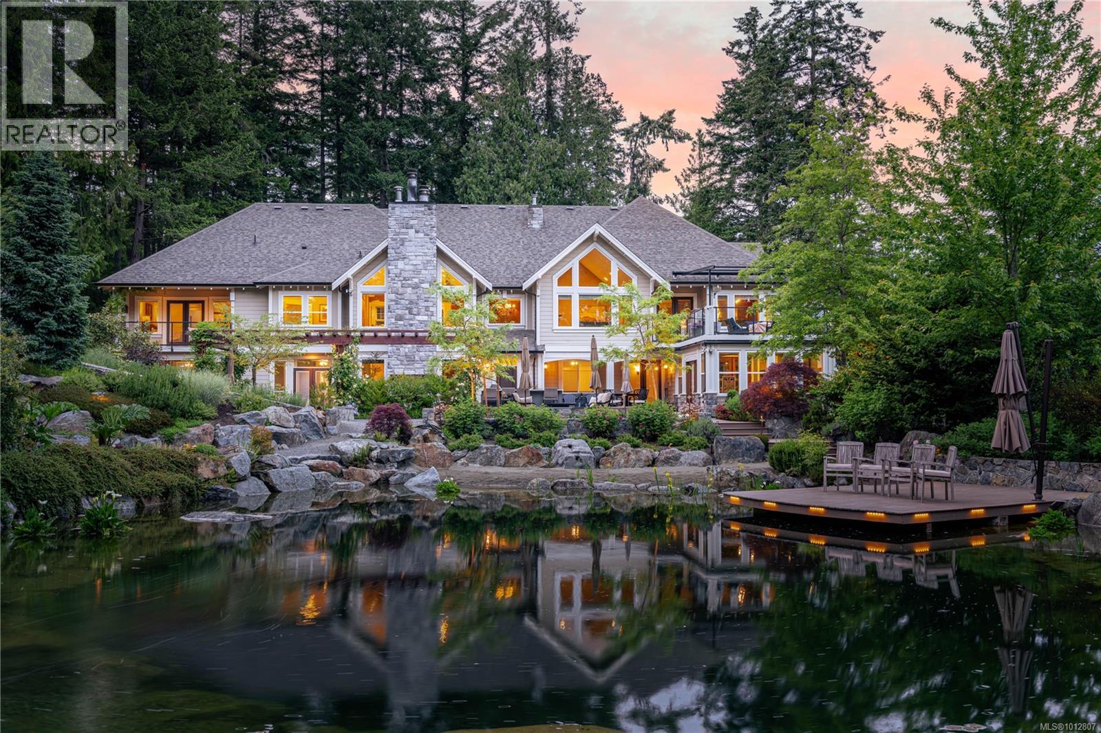 441 Glendower Rd, Saanich, BC V9E 2B9