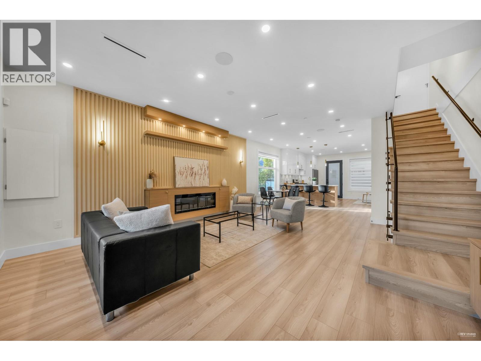 2705 E 3rd Avenue Unit 1, Vancouver, BC V5M 1H3