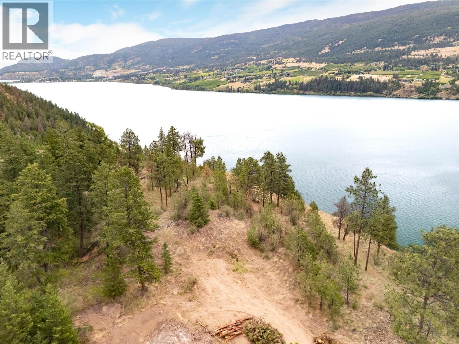 13151 Old Mission Rd, Lake Country, BC V4V 2H1