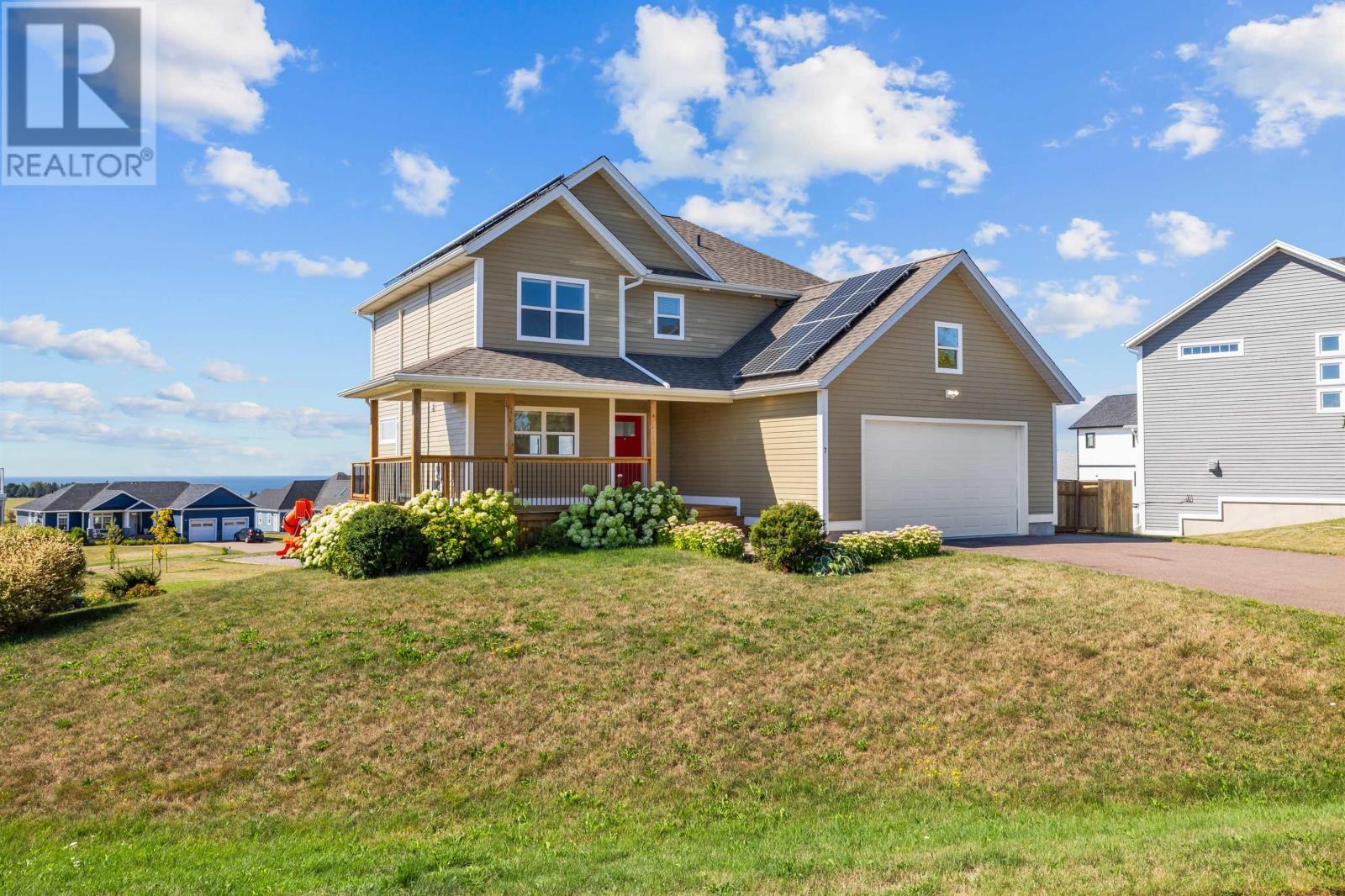 7 Martindale Cres, Stratford, PE C1B 0J7