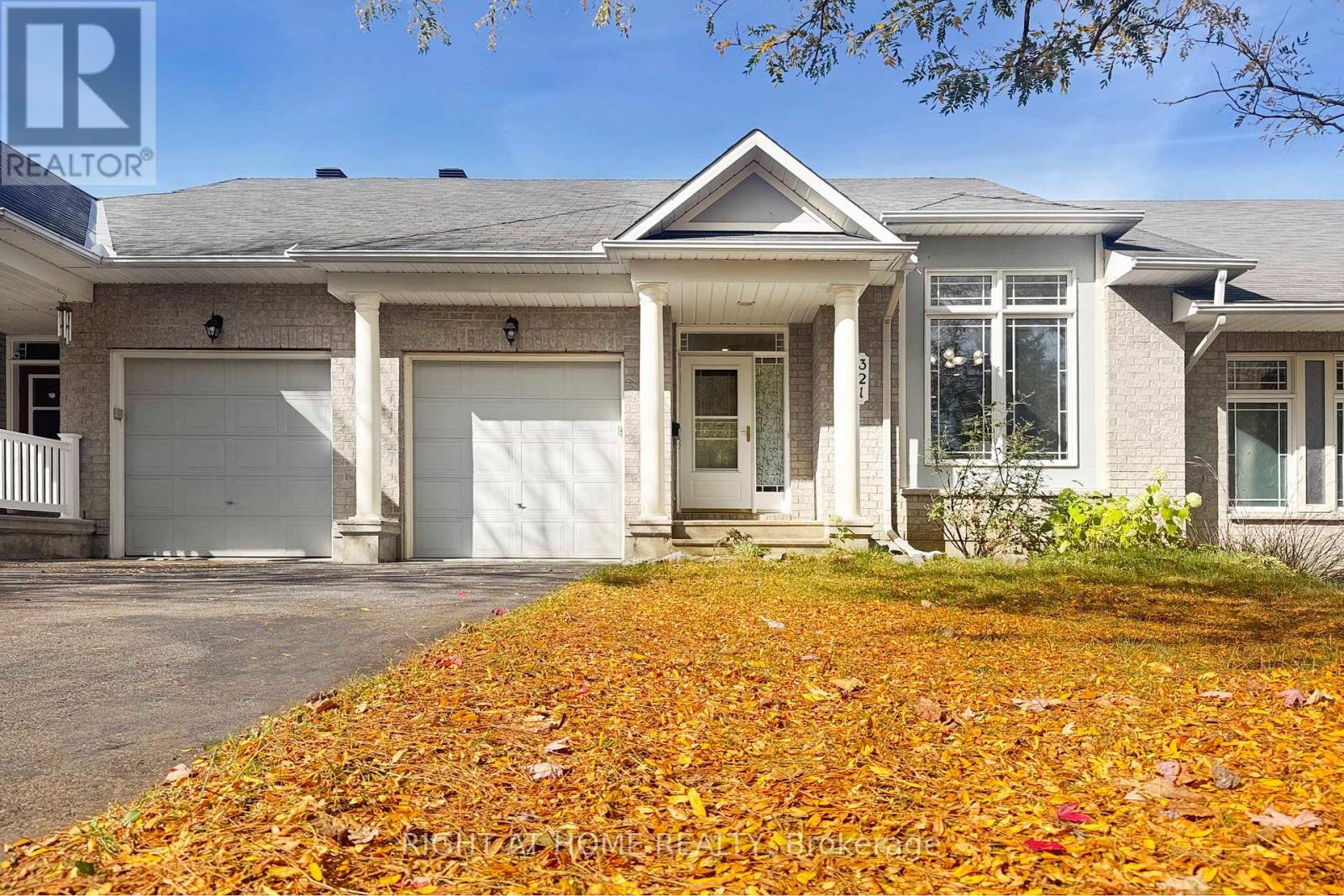 321 Breckenridge Cres, Ottawa, ON K2W 1J3