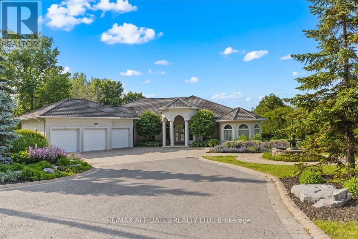 1669 Regional Road 174 Rd, Ottawa, ON K4C 1H5