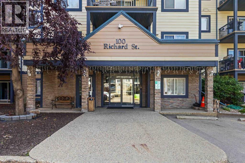 100 Richard Street Unit 220, Fort Mcmurray, AB T9H 5H5