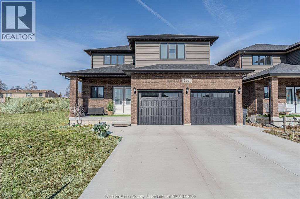 133 Churchill Park, Chatham, ON N7M 0R8